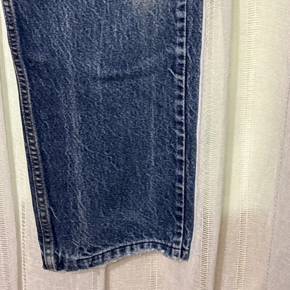 Vintage Levis 505 Jeans Mens 36x34 Blue Regular Straight Medium Wash Denim
